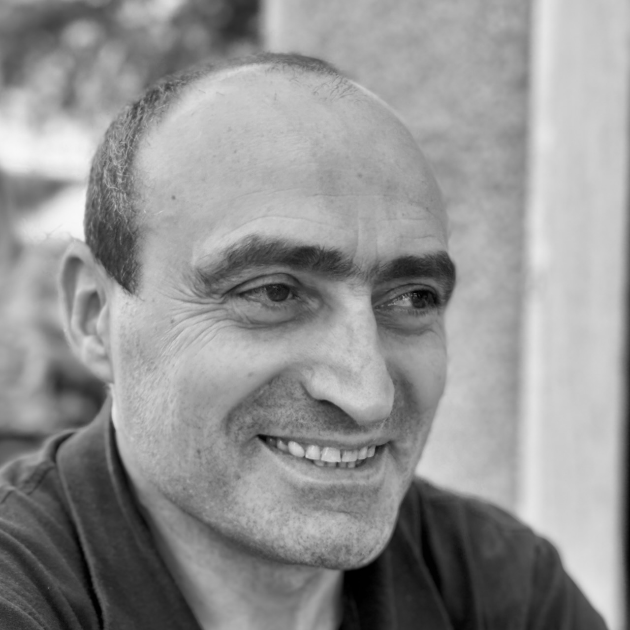 team-member-image